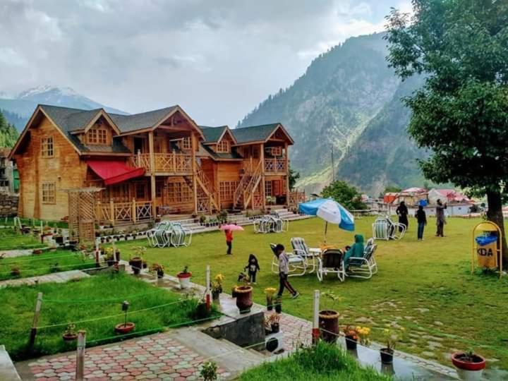 Swiss Wood Cottages 纳兰恩 外观 照片