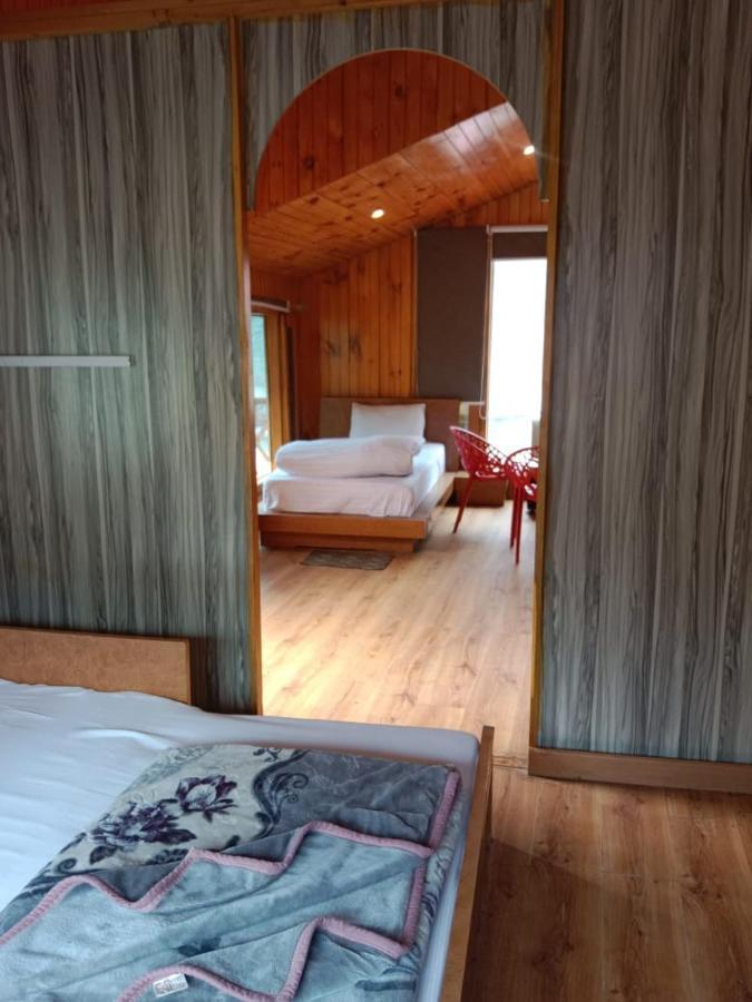 Swiss Wood Cottages 纳兰恩 外观 照片